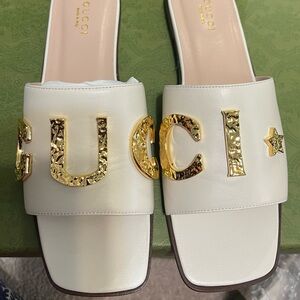 New Gucci white GG sandals